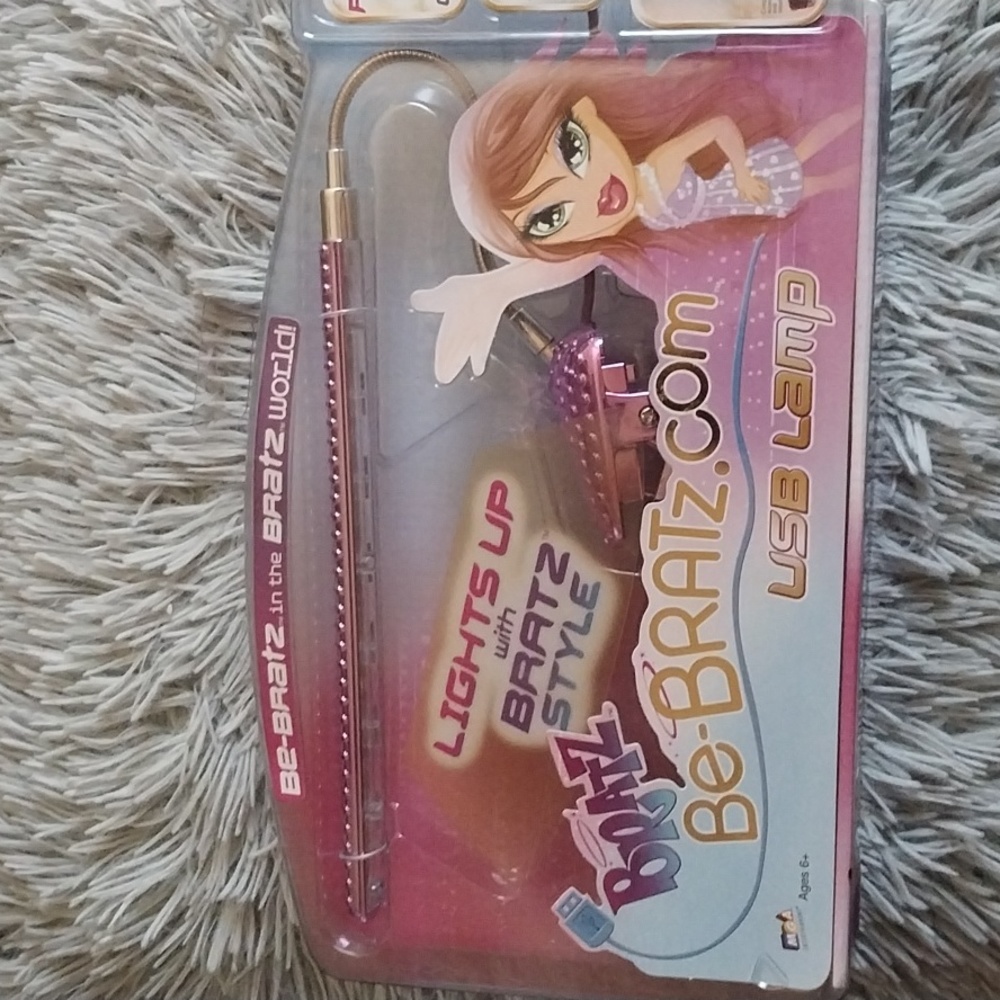 VINTAGE  BE BRATZ USB LAMP